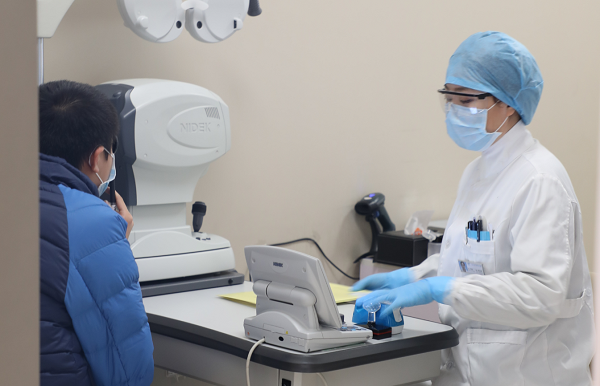 我們,用心,請您,放心,—,北京,希瑪,眼科,開診, 我們,用心,請您,放心,—,北京,希瑪,眼科,開診,