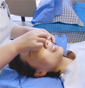 干眼癥,干眼癥癥狀,干眼癥成因,干眼癥治療 干眼癥,干眼癥癥狀,干眼癥成因,干眼癥治療